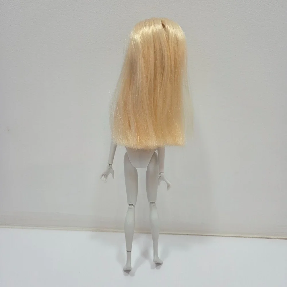 Wow Wee Once Upon A Zombie Cinderella Doll 2012 Nude W/Crown - Damaged Cut Hair